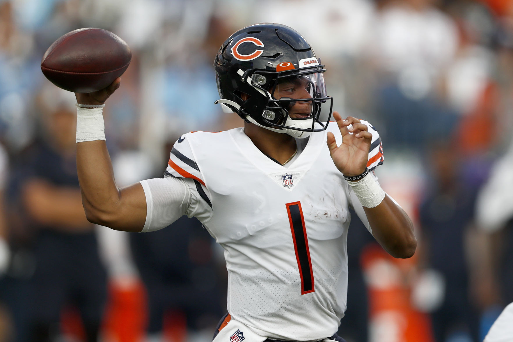 Bears Titans Football